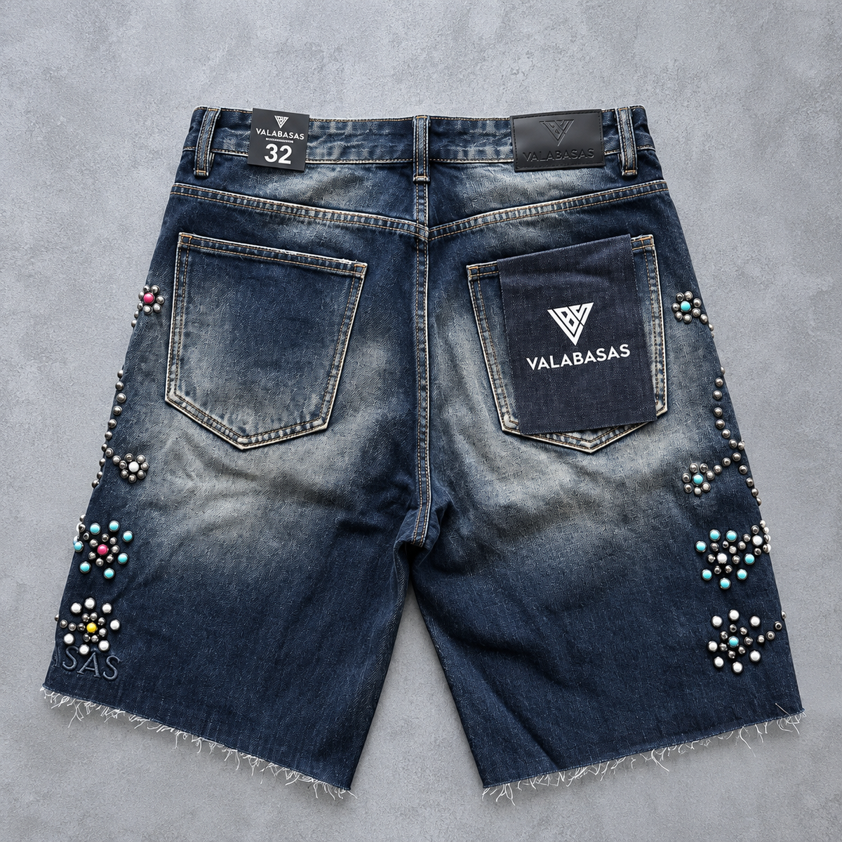 VALABASAS / PALACE VINTAGE WASH JORTS